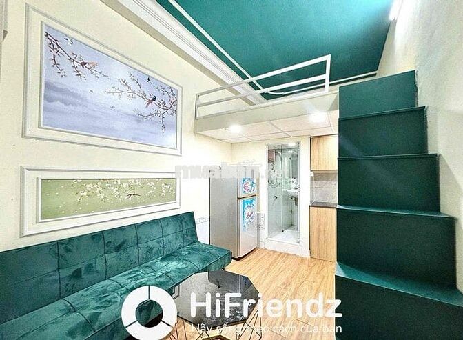 TRUNG TÂM QUẬN 10 TIỆN DI CHUYỂN UEH HUFLIT HOA SEN