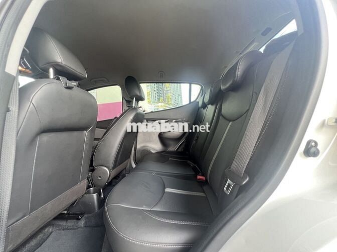 VinFast Fadil 2020 1.4 AT Premium - 37666 km