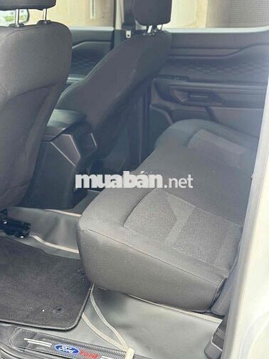 Ford Ranger 2024 XLS 2.0 4X2 AT - 7000 km