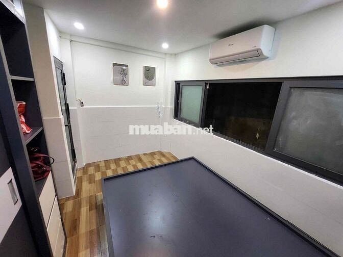Cho thuê nhà hẻm BG Trần Hưng Đạo P P Ngũ Lão Quận 1.