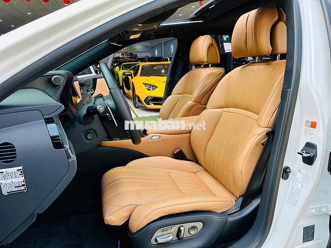 Lexus LS 500 odo mới 17.000km model 2024