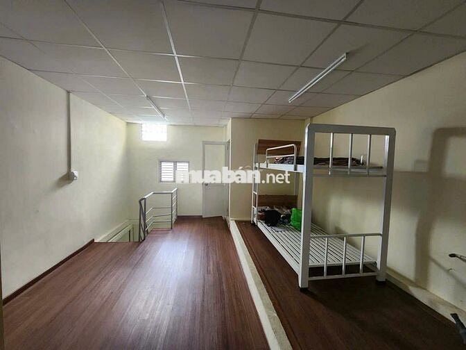 Bán Nhà 50m2 5 tỷ Cầu Nguyễn Văn Cừ Quận 5, 2 tầng cho thuê 30tr/Tháng