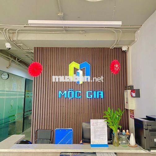 Cho thuê văn phòng 97m2 tại tòa nhà Mộc Gia Hoàng Việt (Gần sân bay)