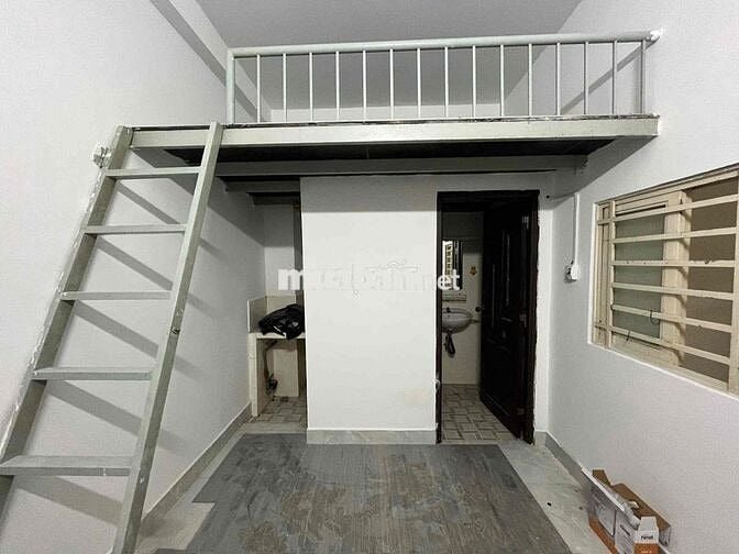 Cho thuê phòng gác 2-3 người gần đại học UFM - chợ Tân Mỹ Q7