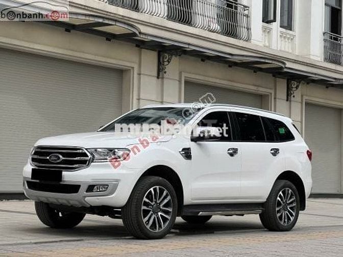 Xe Ford Everest Titanium 2.0L 4x4 AT 2019