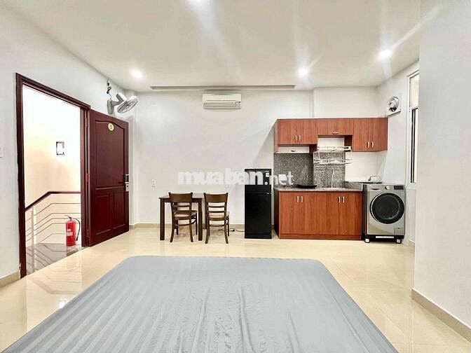 Cho Thuê Studio 30m2 Full NT Balcon Cửa Sổ Máy Giặt Riêng Ngay ĐH BK