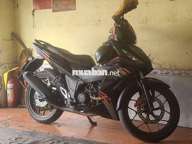 Bán winner v1 2017 ít chạy mới ken 28000km 15t5