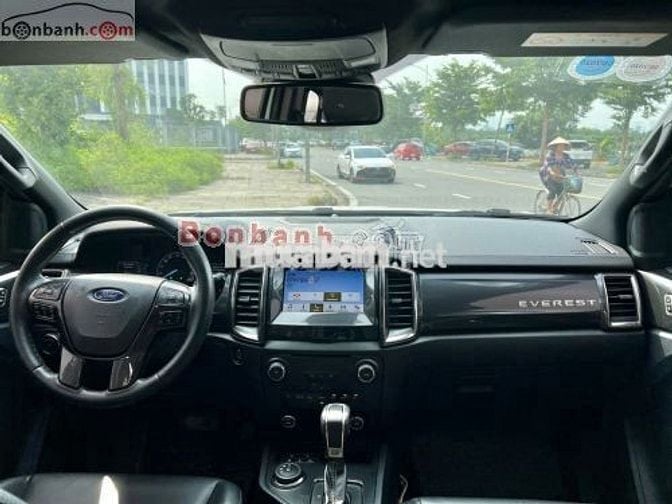 Xe Ford Everest Titanium 2.0L 4x4 AT 2019
