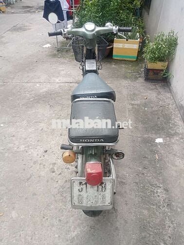 Cần bán xe cúp 81 như hinh