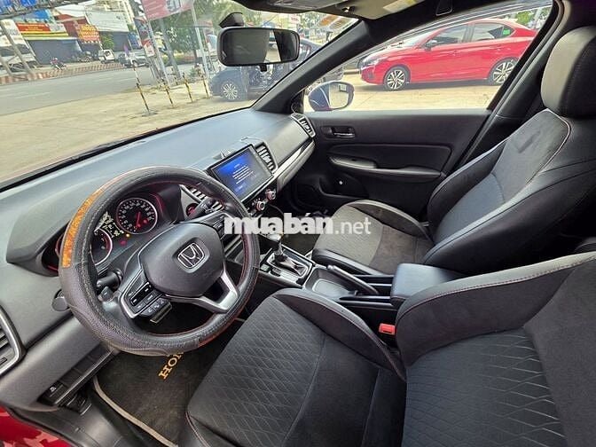 Honda City RS 2022 – Đỏ cá tính, mới 15.600 km