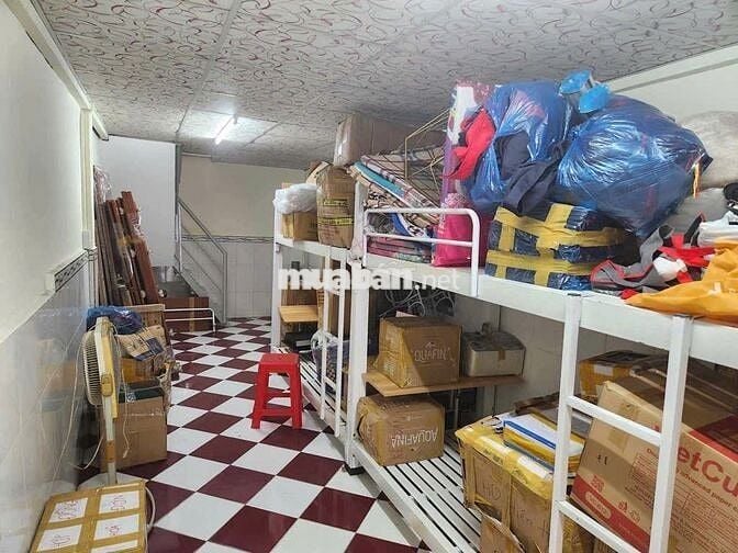 Bán Nhà 50m2 5 tỷ Cầu Nguyễn Văn Cừ Quận 5, 2 tầng cho thuê 30tr/Tháng