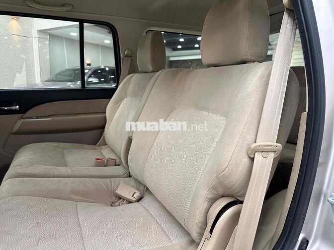 Ford Everest 2.5L 4x2 AT - 75.000km một đời chủ
