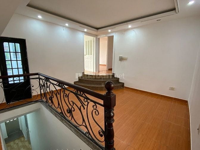 cho thuê nguyên căn đường Nguyễn Huy Tưởng quận Bình Thạnh