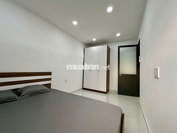 NHÀ 1 LẦU 3 PN, HẺM 1806 HUỲNH TẤN PHÁT NHÀ BÈ