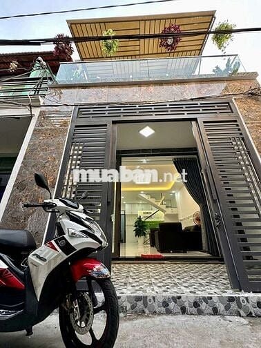 NHÀ 1 LẦU 3 PN, HẺM 1806 HUỲNH TẤN PHÁT NHÀ BÈ