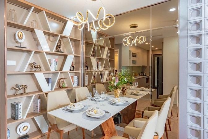 Đỉnh Nóc Kịch Trần 65m2/ full NT 2 tỷ 210 SHR,Vay 70%, mới,The EMERALD