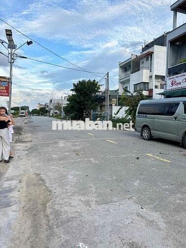 cần bán lô đất kdc vietsing dt 100m2