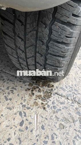 Toyota Fortuner 2009 2.5G - 200000 km
