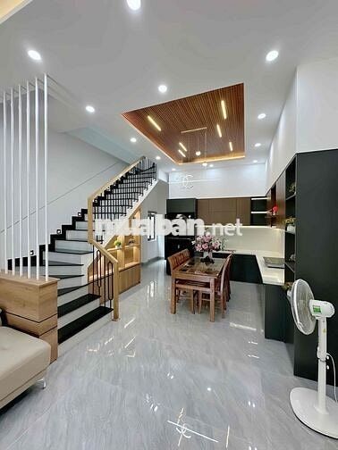 Bán nhà mặt tiền Cư Xá Đô Thành , 35m2 , 4 tầng 6PN