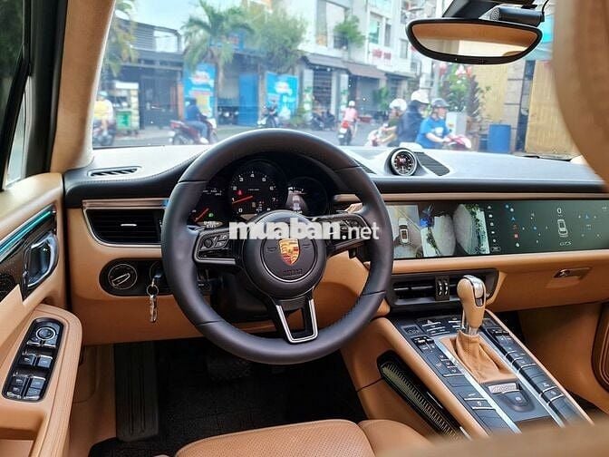 Porsche Macan 2016 - 80000 km