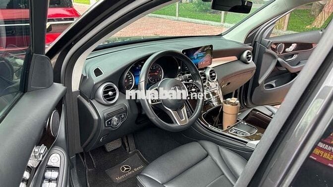 Mercedes GLC200 sx2022 đky2023 1 chủ lướt 36k km
