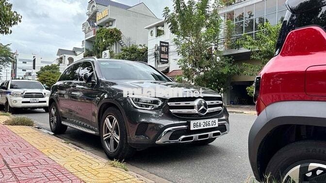 Mercedes GLC200 sx2022 đky2023 1 chủ lướt 36k km