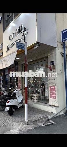 Mặt bằng 2 mặt tiền trung tâm đường Quang Trung