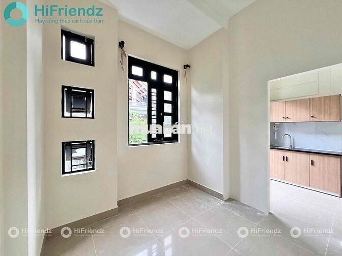 Cho thuê căn hộ 2PN Ban công Q8 gần nhà thờ Nam Hải, cầu Chánh Hưng