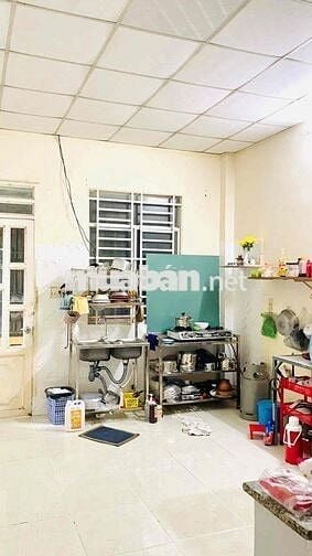 cho thuê nhà nguyên căn mặt tiền Lê Bôi P7Q8 giá 8tr