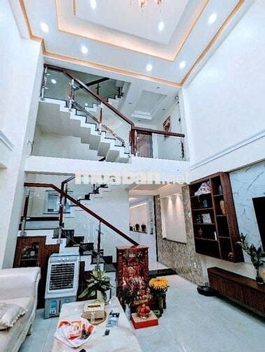74,7m2 - Giá 7.9 tỷ - HXH Phạm Hữu Lầu giao Nguyễn Lương Bằng, Quận 7