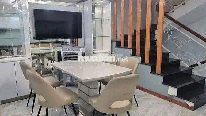 Chính chủ cho thue nguyên căn nhà quận 10 ngang 5m giá chỉ 40 triệu