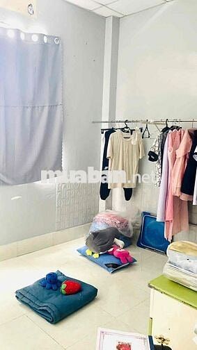 cho thuê nhà nguyên căn mặt tiền Lê Bôi P7Q8 giá 8tr