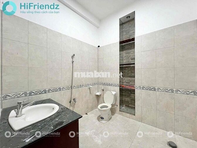 Cho thuê căn hộ 2PN Ban công Q8 gần nhà thờ Nam Hải, cầu Chánh Hưng