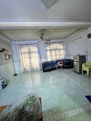 Bán nhà 6x18m. 1 đời chủ chưa qua đầu tư. KDC Bình Hưng Bình Chánh.