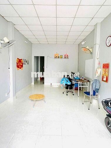 cho thuê nhà nguyên căn mặt tiền Lê Bôi P7Q8 giá 8tr