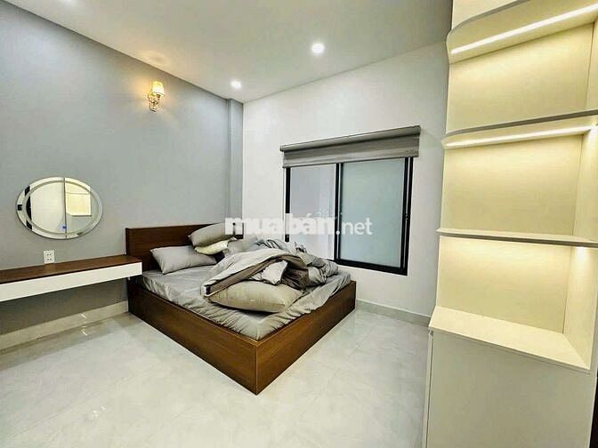 Bán nhà chính chủ, gần BXQ8. 1T1L Kiên cố