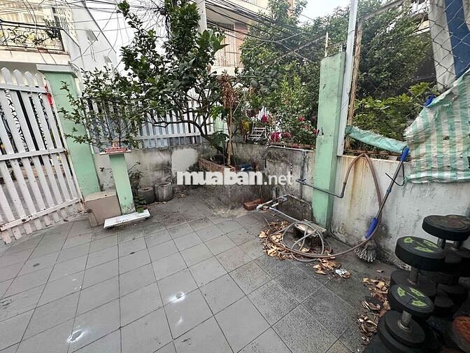 BÁN NHÀ CẤP 4 HẺM LƯU HỮU PHƯỚC