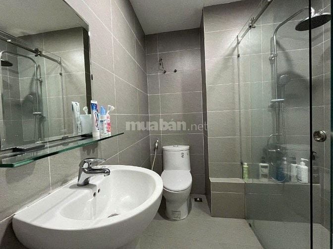 C/c PN Techcons,Hoa sứ, Phú NHuận: 93m2, 2p ngủ,2wc,NT,17tr