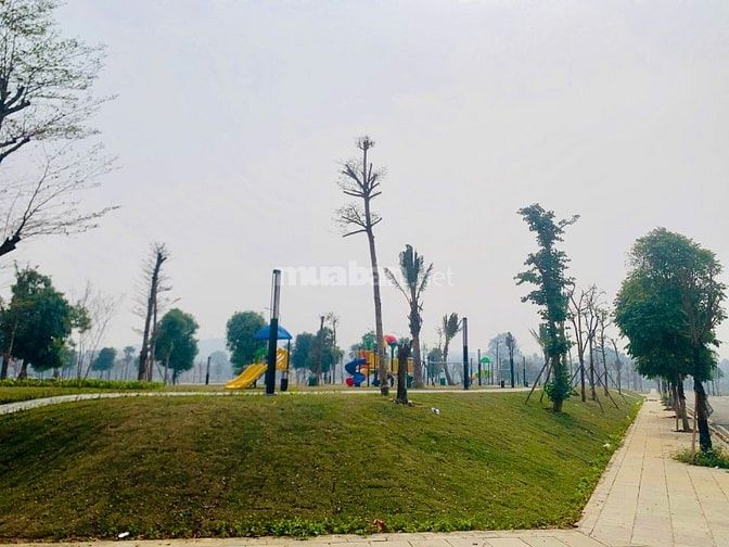 5 Lô Liền kề giáp Xuân Mai Full giá 25 triệu/m2 tại CentreVille