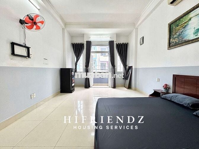 Căn hộ dịch vụ full nội thất giá rẻ bancol cửa sổ trời Gần ĐH Văn Hiến