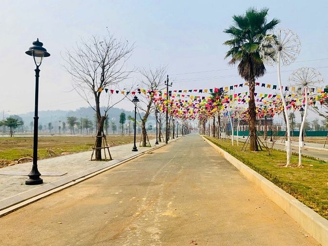 5 Lô Liền kề giáp Xuân Mai Full giá 25 triệu/m2 tại CentreVille