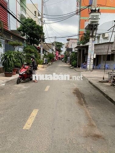 Nhà chính chủ - Sạch sẽ - NGÕ Ô TÔ - 7tr5 - 2PN - 2VS - AN NINH CAO