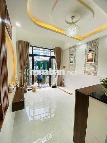 Nhà Siêu Đã - Quận 8 - Ngay Ủu Ban - 42m2 - 4 tầng - ở ngay - hơn 4ty