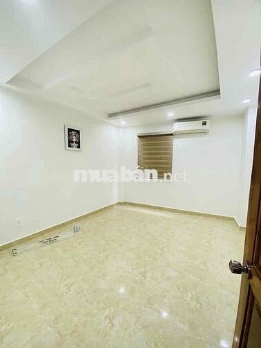 Nhà Siêu Đã - Quận 8 - Ngay Ủu Ban - 42m2 - 4 tầng - ở ngay - hơn 4ty
