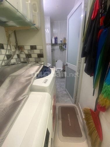 Nhà cần bán gấp quận Tân Bình giá rẻ.