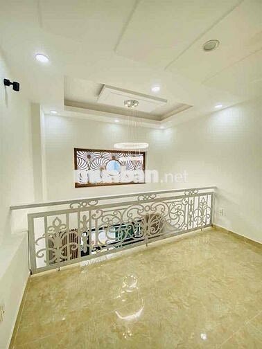 Nhà Siêu Đã - Quận 8 - Ngay Ủu Ban - 42m2 - 4 tầng - ở ngay - hơn 4ty