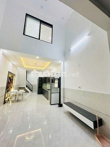 Bán nhà chính chủ, gần BXQ8. 1T1L Kiên cố