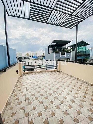 Nhà Siêu Đã - Quận 8 - Ngay Ủu Ban - 42m2 - 4 tầng - ở ngay - hơn 4ty