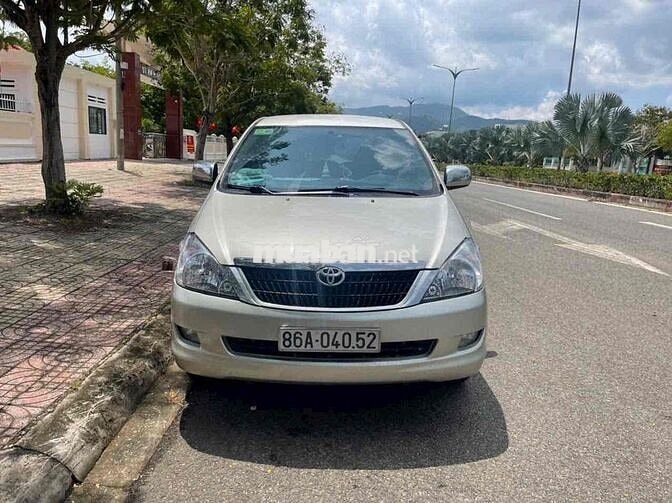 Toyota Innova 2006 G - 146000 km