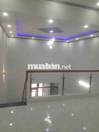 CHỦ GỬI BÁN NHÀ 1 TRỆT 1 GÁC LỬNG 100M2 KDC Tân Phú Trung. Giá 2TỶ 850